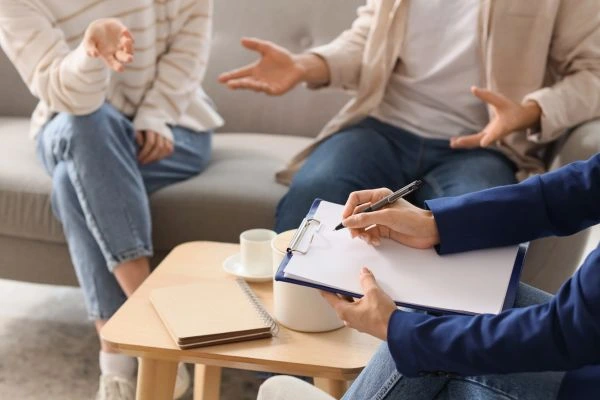 Image of divorce mediation Sheffield in progress.