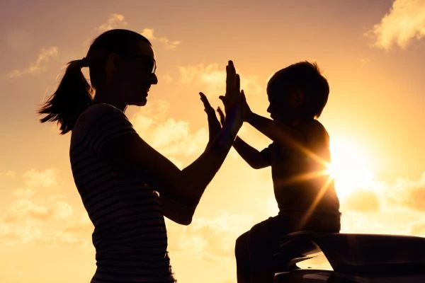 Image of happy mother and child after resolving child arrangements Sheffield